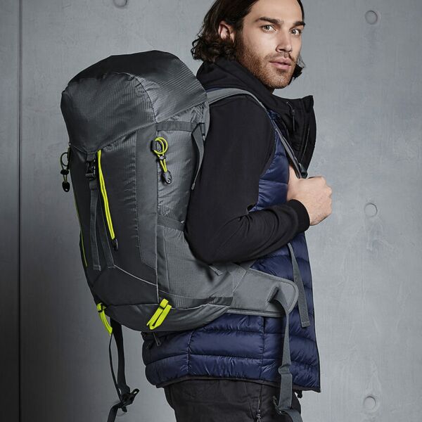 SLX®-lite 35 litre backpack Thumbnail